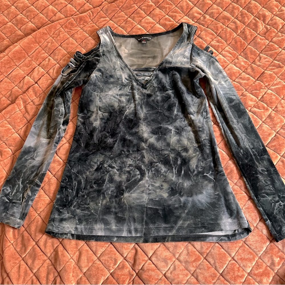 Rock and republic tie dye velvet long sleeve top